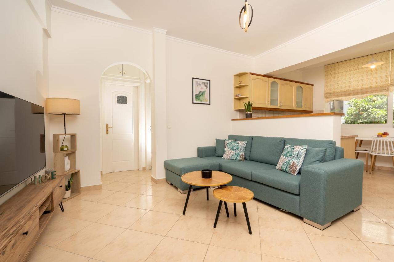 Cozy Artistic Nest 1br Near Metro & Acropolis Apartment *