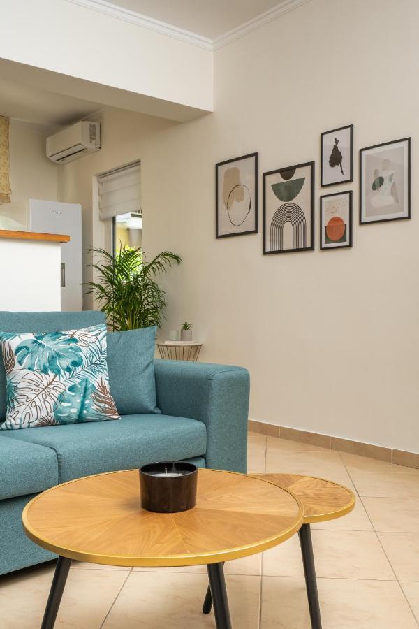 Cozy Artistic Nest 1br Near Metro & Acropolis