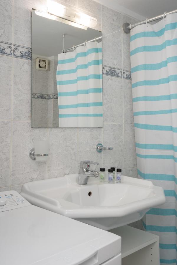 Cozy Artistic Nest 1br Near Metro & Acropolis *