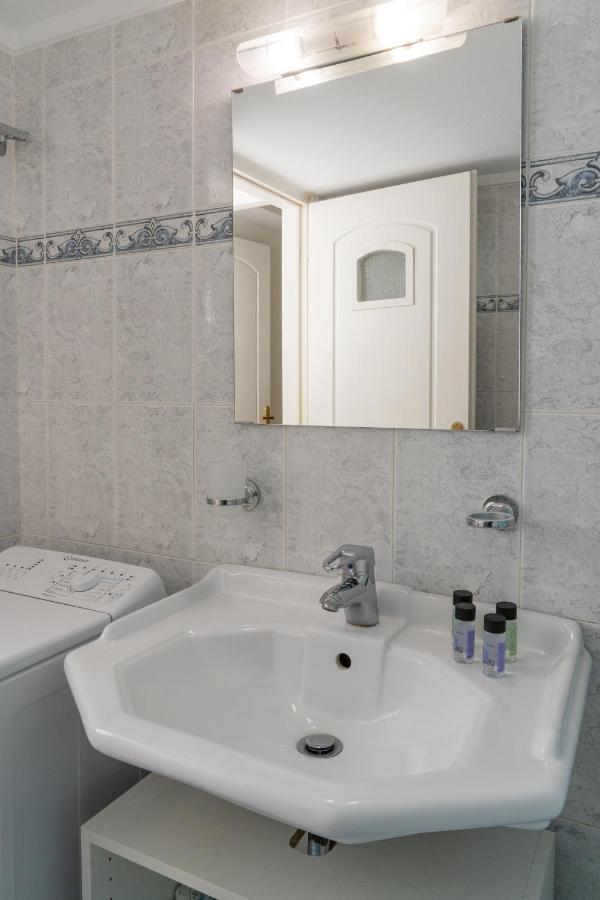 Apartment Cozy Artistic Nest 1br Near Metro & Acropolis *